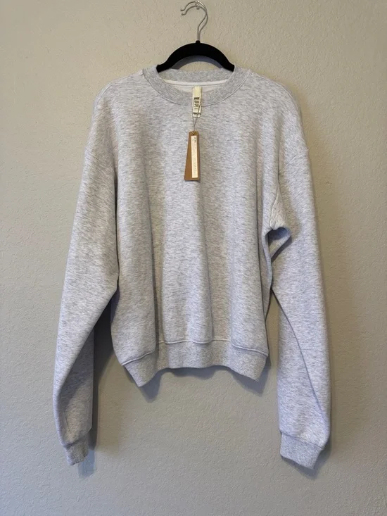 SKIMS Crewneck Sweatshirt in Light Heather Gray - Picture 1 of 5